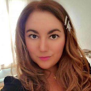 Meet your Posher, Janis